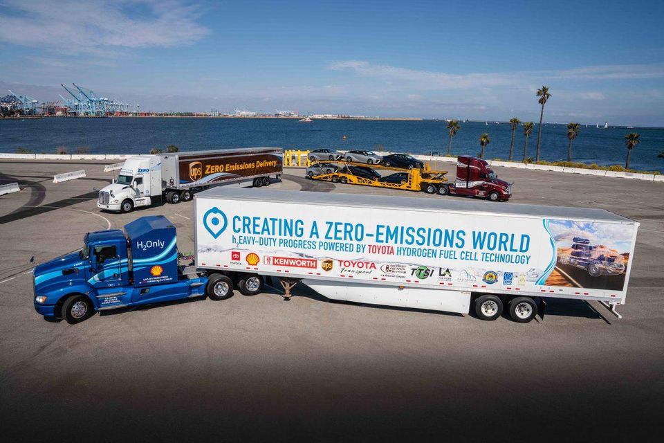Toyota and Kenworth collaborated on making debut the third H2 hydrogen fueled semi-truck.
